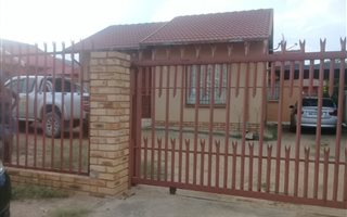 2 Bedroom House in Tlhabane