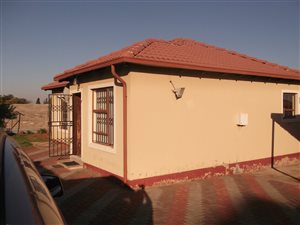 3 Bed House in Alveda
