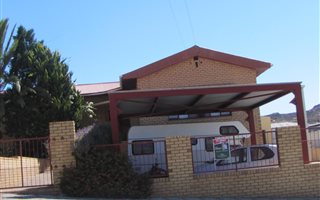 3 Bedroom House in Springbok