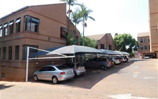 250 m² Office Space in Ferndale
