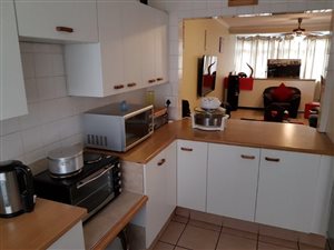 2 Bed Apartment in Port Elizabeth Central