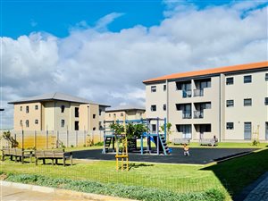 2 Bed Apartment in Parklands East