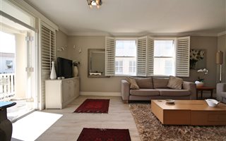 3 Bedroom Apartment in Vredehoek