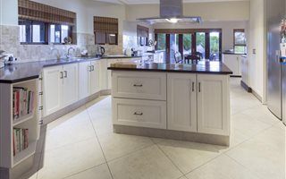 5 Bedroom House in Valmary Park