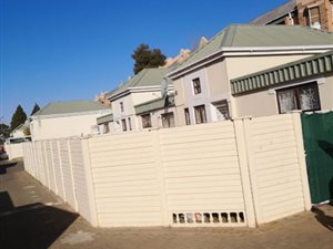 3 Bed Townhouse in Willows