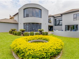 5 Bed House in Valleyview Estate