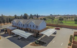2 Bedroom Apartment in Blue Hills