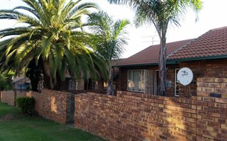 2 Bedroom Townhouse in Birchleigh