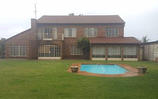 5 Bedroom House in Jameson Park