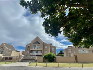 2 Bed Apartment in Tableview