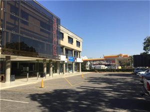 Retail space in Nieuw Muckleneuk