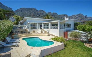 4 Bedroom House in Camps Bay