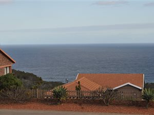3 Bed House in Dana Bay