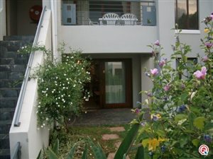 2 Bed Simplex in Greenside