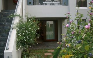 2 Bedroom Simplex in Greenside