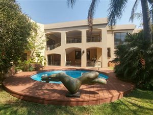 5 Bed House in Waterkloof Park