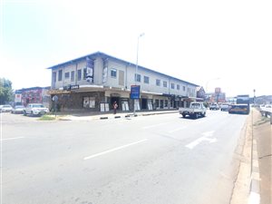 1200 m² Industrial space in Booysens