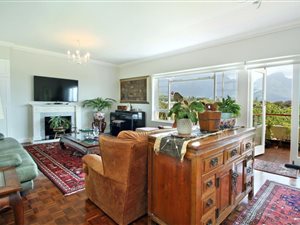 4 Bedroom Apartment in Kenilworth Upper