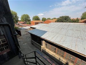 900 m² Commercial space in Jeppestown