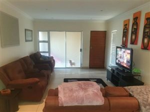 3 Bed Simplex in Pomona