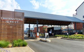 2 Bedroom Apartment in Greenstone Crest