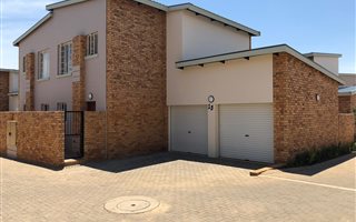 2 Bedroom Duplex in Tijger Valley and surrounds