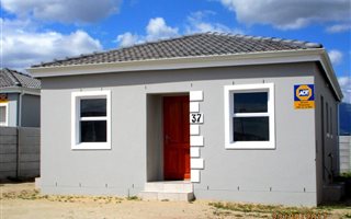 2 Bedroom House in Newton