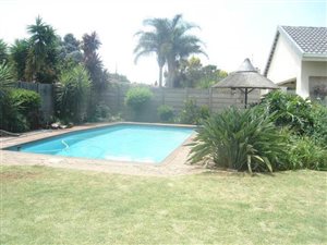 1 Bed Garden Cottage in Highway Gardens