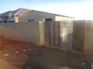 2 Bed House in Eden Park
