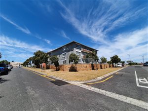 2 Bed Apartment in Milnerton Central