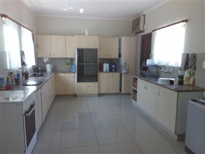 4 Bed House in Meerensee