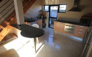 2 Bedroom Simplex in Dainfern