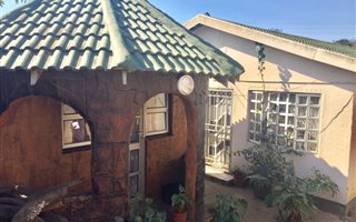 2 Bedroom House in Inanda