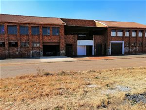 928 m² Commercial space in Katlehong