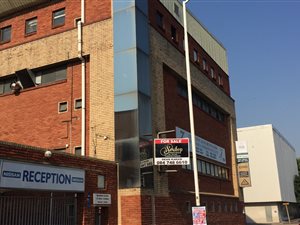 1160 m² Commercial space in Berea