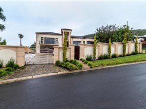 4 Bed House in Dorchester Heights