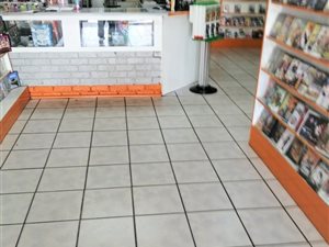 1 Bedroom Flat in Greenhills