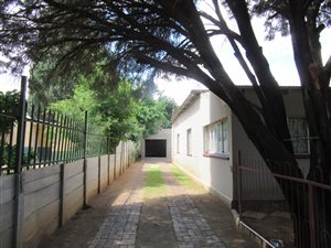 4 Bed House in Vryburg
