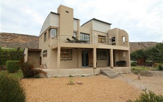 2 Bedroom House in Elands Bay