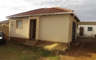 3 Bedroom House in Alveda