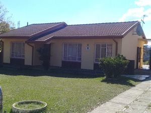 3 Bed House in Paradise