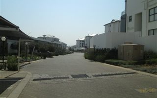 3 Bedroom Apartment in Modderfontein