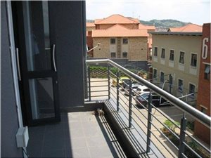 279 m² Office Space in Meyersdal