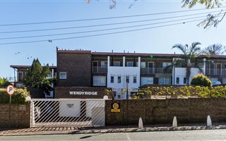 2 Bedroom Duplex in Wendywood