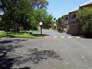 2 Bed Apartment in Rembrandt Park