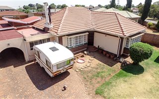3 Bedroom House in Sunnyridge