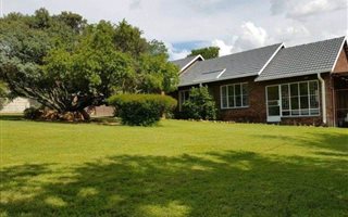 4 Bedroom House in Gallo Manor