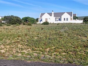 607 m² Land available in Golden Mile