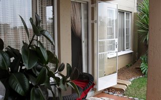 2 Bedroom Apartment in Newlands