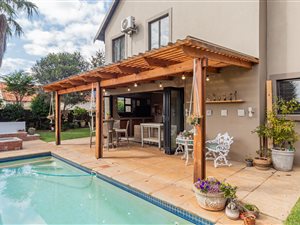 3 Bed House in Raslouw Glen